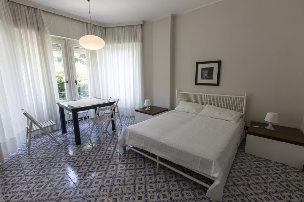 Poggio Fiorito Apartment Rapallo Room photo