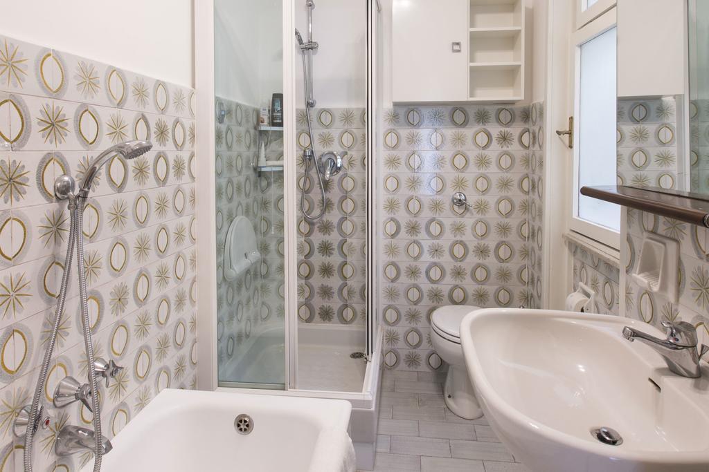 Poggio Fiorito Apartment Rapallo Room photo